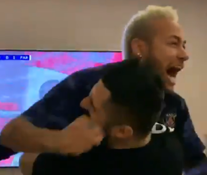 Manchester United-PSG: la réaction euphorique de Neymar sur les buts de Paris