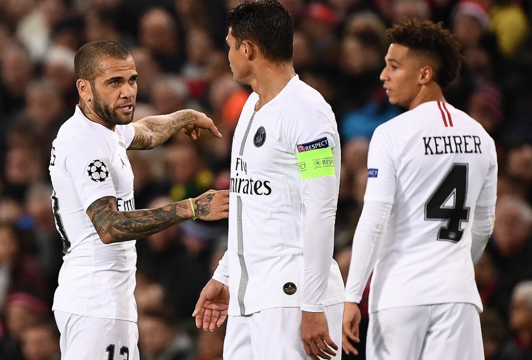 Alves, Silva et Kehrer