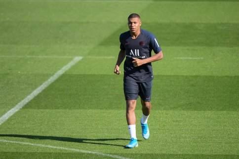 Travail individuel pour Kylian Mbappé, avant une reprise collective attendue dans le courant de la semaine prochaine pour le champion du monde. Travail individuel pour Kylian Mbappé, avant une reprise collective attendue dans le courant de la semaine prochaine pour le champion du monde.