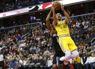 Curry et les Warriors régalent