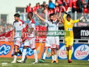 Botola Maroc Télécom D1 (20è journée): le WAC bat le MCO à Oujda (3-2) et creuse l’écart