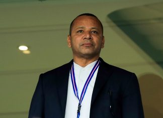 Le père de Neymar s’est embrouillé avec Cantona !