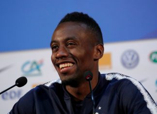 Les Bleus “à fond derrière” les Bleues