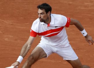 Bastad: Chardy balayé par Jarry
