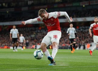 Mercato Arsenal: Monreal vers la Real Sociedad