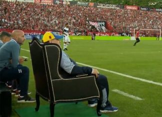 Feliz cumpleaños, Diego Maradona !