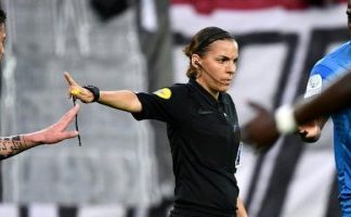 La Marocaine Fatiha Jermouni dans le trio féminin désigné pour arbitrer des matches de la CAN U23 (CAF)
