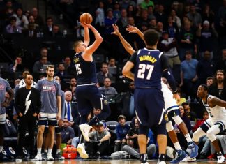 Jokic sauve Denver contre Minnesota