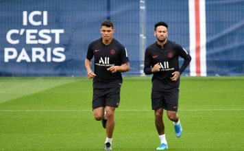 Coronavirus : pas de restrictions pour le retour des joueurs étrangers en France