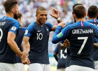 Coronavirus : les Bleus soutiennent le personnel soignant