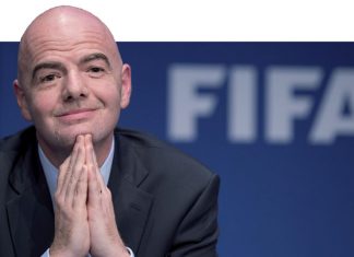 “Personne” ne sait quand le foot reprendra, assure Infantino