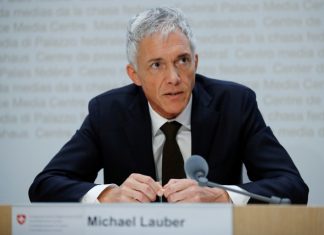 Un procureur suisse chargé de la Fifa convoqué devant les parlementaires