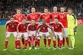 Coronavirus : La Suisse lance un plan d’aide pour le foot et le hockey