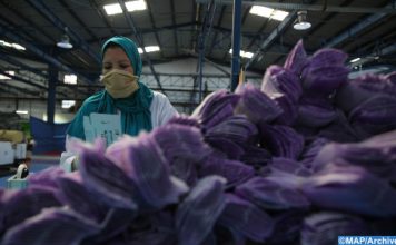 Covid-19: L’usine de la Gendarmerie Royale produit 17 millions de masques depuis février