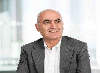 Coronavirus: Le Marocain Moncef  Slaoui chargé par le président Trump de développer un vaccin