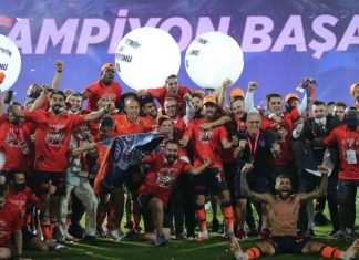 باشاك شهير يتوج بالدوري التركي الممتاز للمرة الأولى في تاريخه
