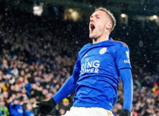 فاردي يتوج بلقب البريميرليغ