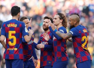 برشلونة يعرض 12 لاعبا للبيع