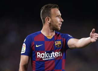 أزمة بين البارصا و أرثر