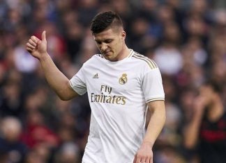 ميلان يقترب من حسم صفقة يوفيتش