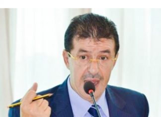 في آخر محادثة له، أبرهون يصف أبرون بمثابة الأب ويطلب منه الدعاء له