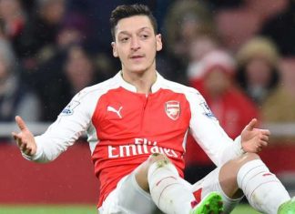 Transferts : Mesut Ozil pourrait rejoindre Fenerbahçe