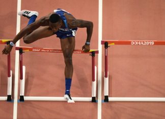 Athlétisme : Grant Holloway efface Colin Jackson sur 60 m haies
