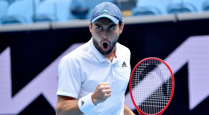 Sensation à l’Open d’Australie : 114e mondial, Karatsev qualifié pour le dernier carré
