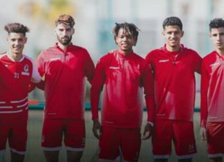 الخلفي مدرب الفتح الرياضي يرضخ لطلب الرئيس ويلحق شبانا بالفريق الأول