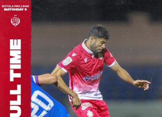 الوداد يهدر فرصة الانفراد بالصدارة بعد التعادل أمام المغرب التطواني