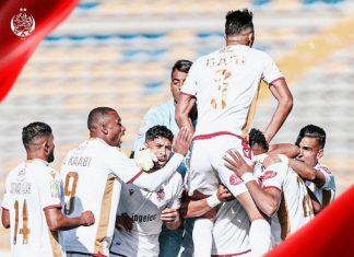 الوداد الرياضي ينفرد بالصدارة بعد فوزه على غريمه التقليدي