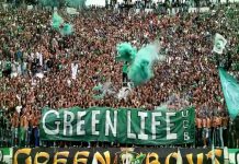 وقفة احتجاجية لجماهير الرجاء