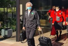 بالصور: وفد المنتخب المغربي يتوجه نحو موريتانيا