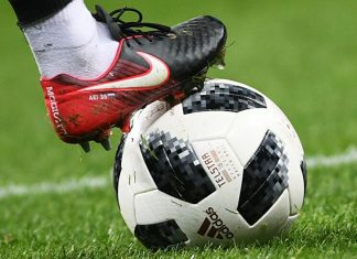 Mort d’un footballeur marocain en plein match