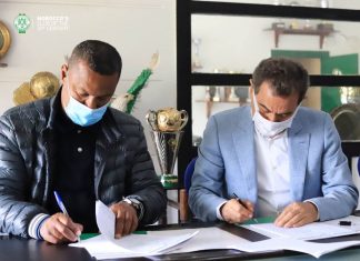 الرجاء الرياضي يتعاقد رسميا مع التونسي لسعد الشابي