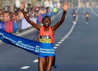 Athlétisme : La Kenyane Ruth Chepngetich pulvérise le record du monde du semi-marathon