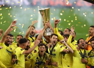 Villarreal surprend Manchester United et gagne l’Europa League