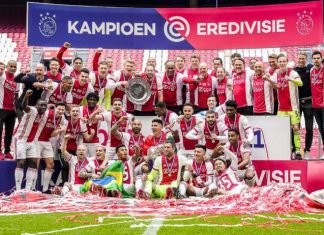 مغاربة أجاكس يتوجون بالدوري الهولندي