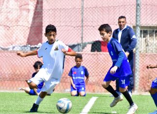 بالصور…الجيش الملكي يتوج بدوري مولاي الحسن بسلا