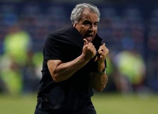 حقيقة مفاوضات البنزرتي مع إدارة النادي الإفريقي التونسي