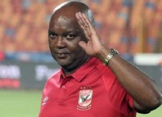 بيتسو موسيماني مهدد بالرحيل إذا لم يتوج بطلا لدوري الأبطال