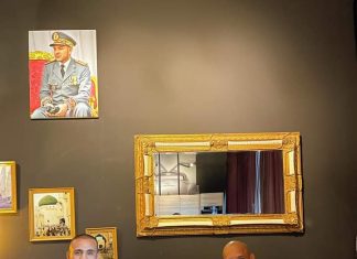 الصورة تتحدث ” أبو زعيتر رفقة بدر هاري بهولندا”