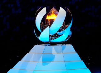 JO Tokyo: Extinction de la flamme olympique, prochain allumage à Paris