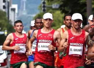 صورة وكلمات مؤثرة لعداء الماراطون الكومري