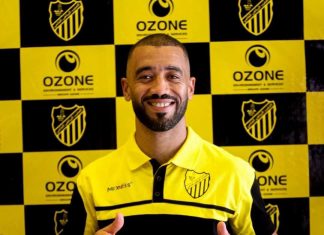 زهير العروبي ينضم للمغرب الفاسي