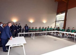 مسؤولو الكرة بمعية لقجع يساندون الرجاء قبل نهائي كأس محمد السادس