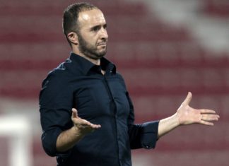 Djamel Belmadi brosse un tableau noir de la situation des stades en Algérie.