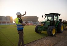 قطر 2022: الانتهاء من فرش الأرضية العشبية في استاد لوسيل المونديالي