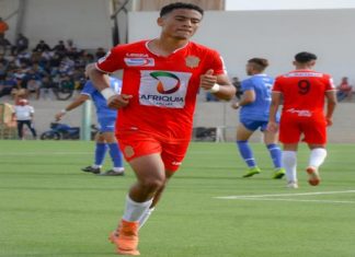 فريق حسنية أكادير يؤكد استمرار الشماخ لاعبا في الفريق