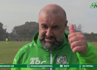 Botola Pro: le Difaa d’El Jadida poursuit son sans faute et rejoint le Raja en tête du peloton